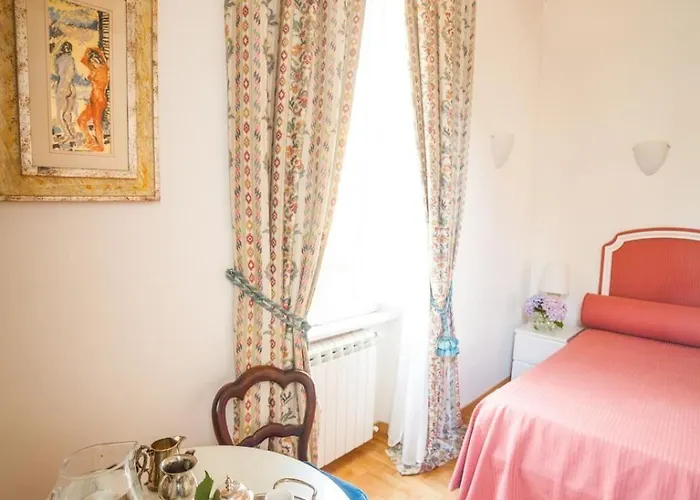 Paganini Bed and breakfast 4*